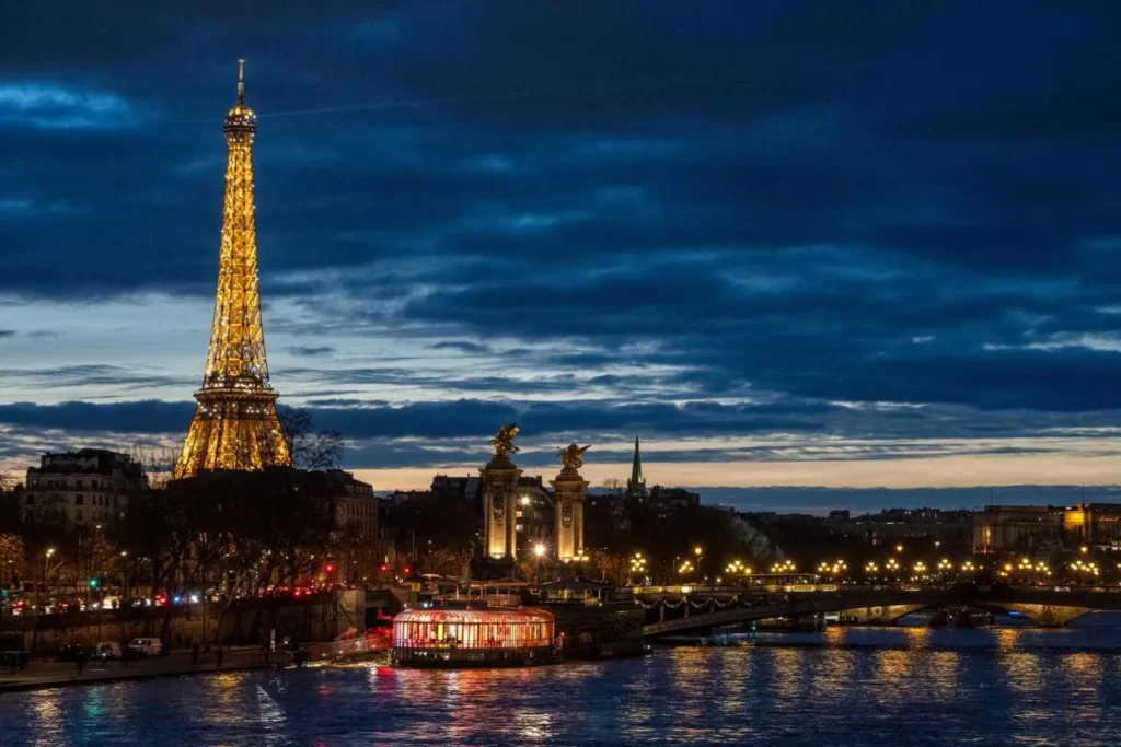 Attractions in Paris